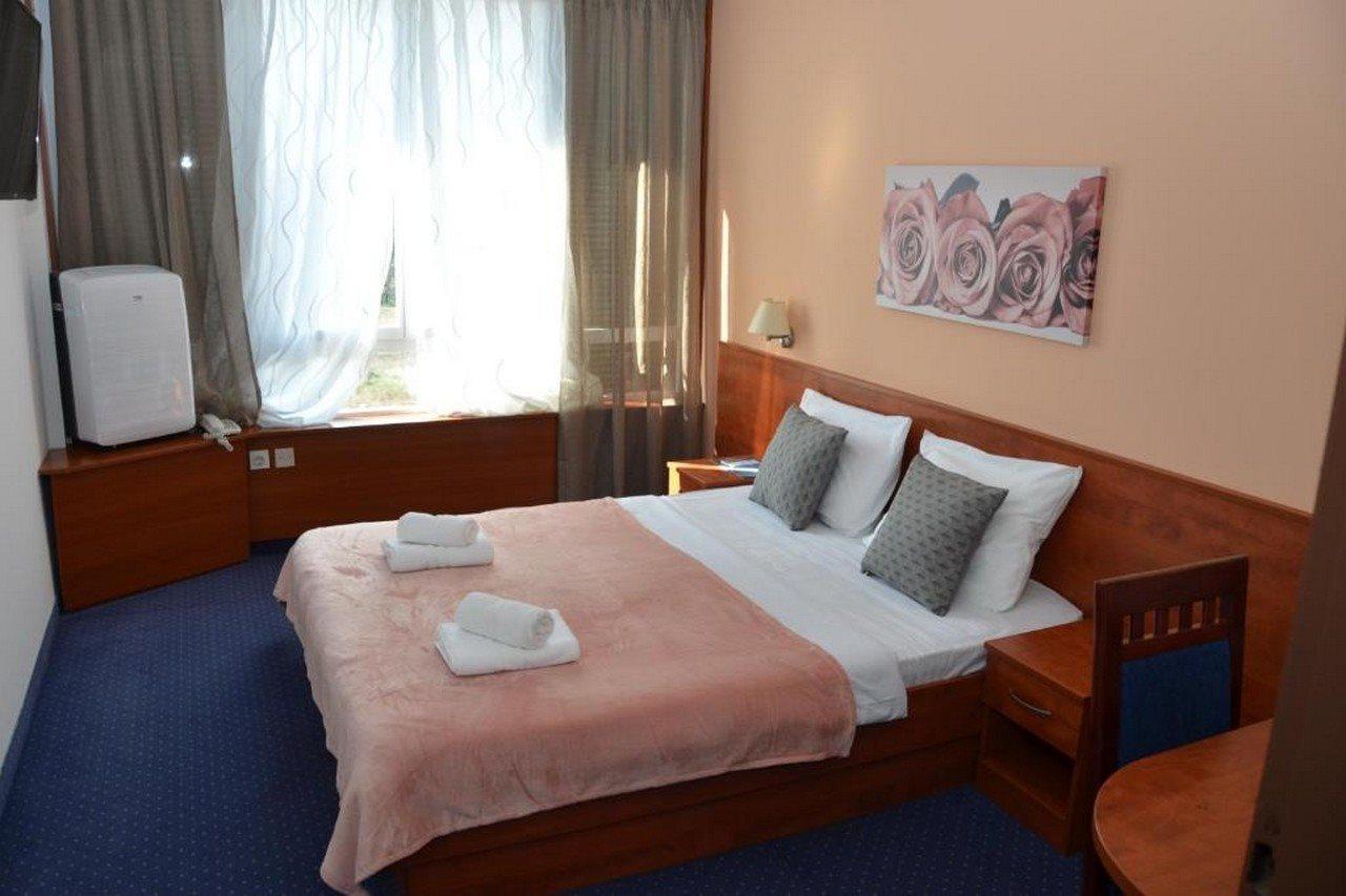 Liberty Hotel Novalja Eksteriør billede